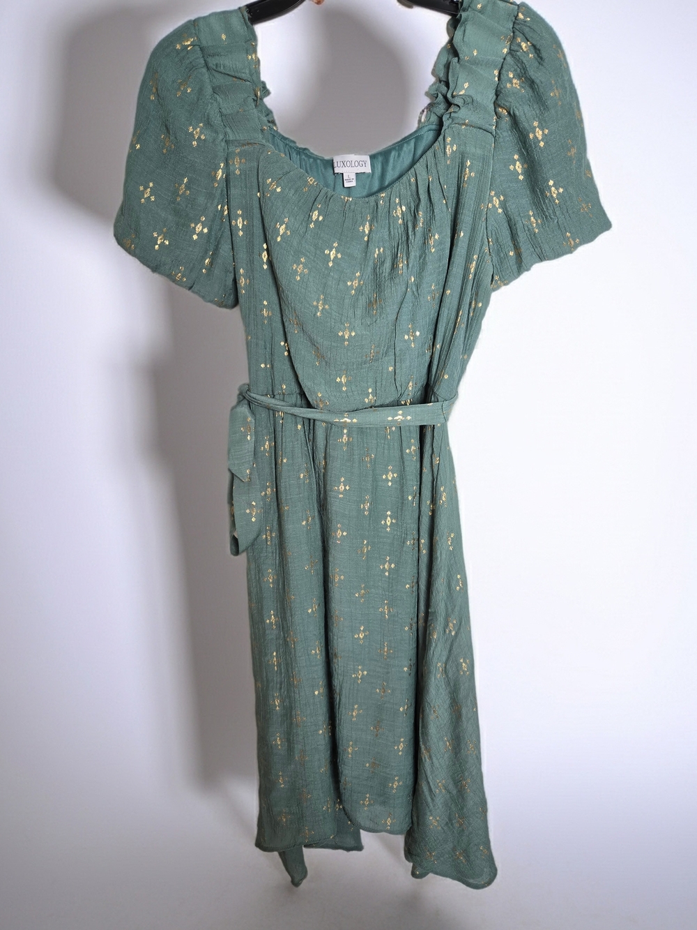 Luxology Green & Gold Metallic Puff Sleeve Boho Midi With Asymmetrical Hem - L